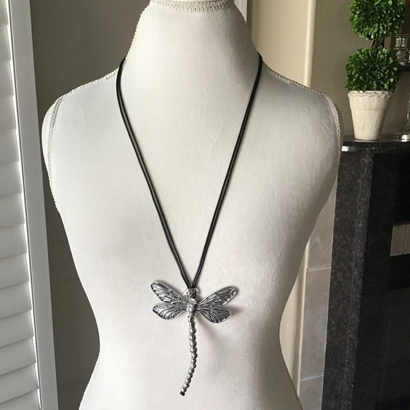 LAST 1! NEW Dragonfly Statement Necklace Movable Wings Gardener Black Cord Lucky - Picture 5 of 16